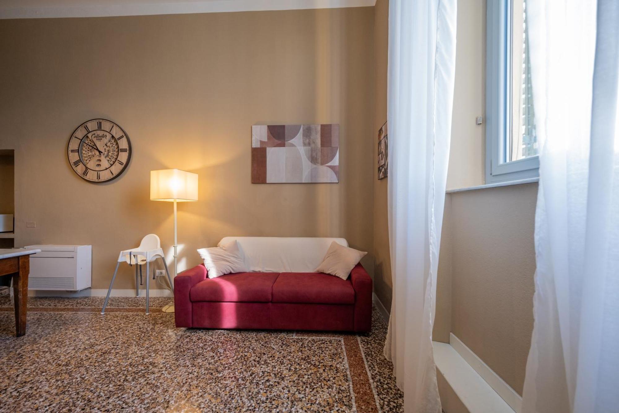 Lungarno Buozzi 7 Apartments Pisa Eksteriør billede
