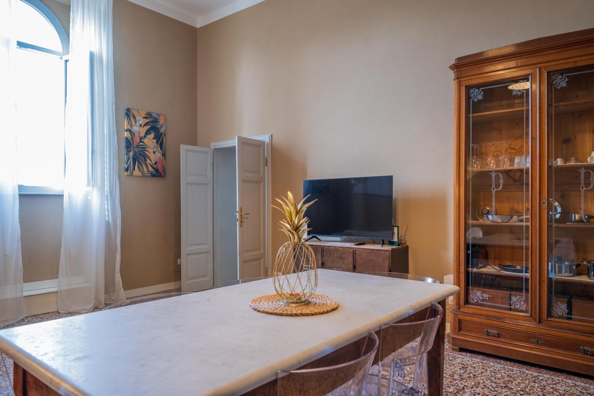 Lungarno Buozzi 7 Apartments Pisa Eksteriør billede