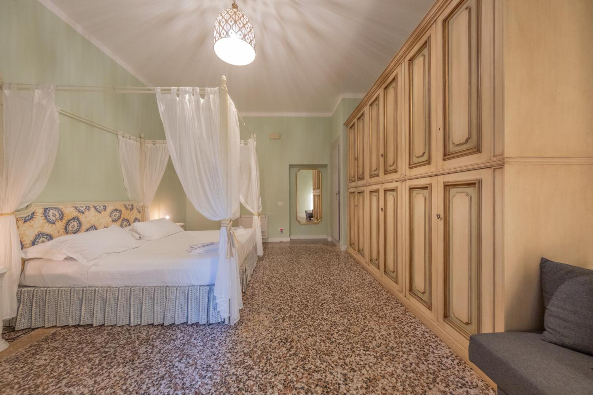 Lungarno Buozzi 7 Apartments Pisa Eksteriør billede